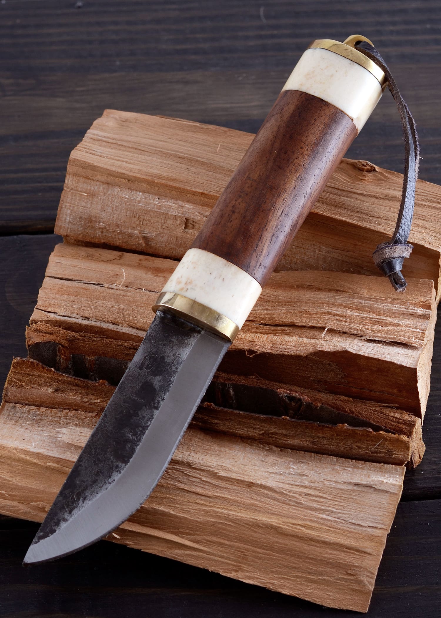 Coltello Da Caccia Muela Bear-24R Con Manico In Legno Rosso E Lama A Doppio Taglio Da 245 Cm