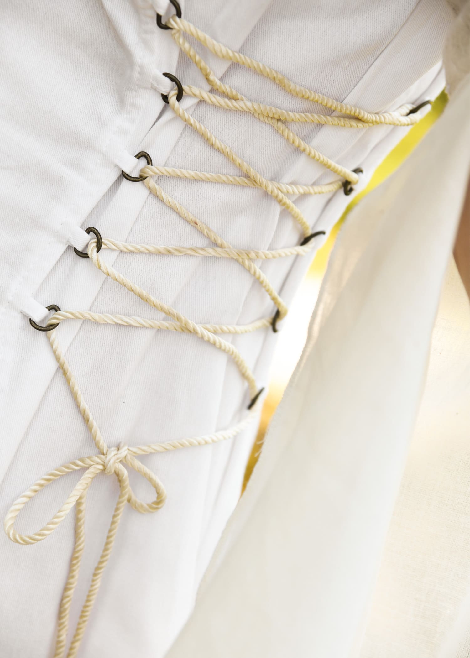 Abito da sposa per matrimonio medievale - immagine 8